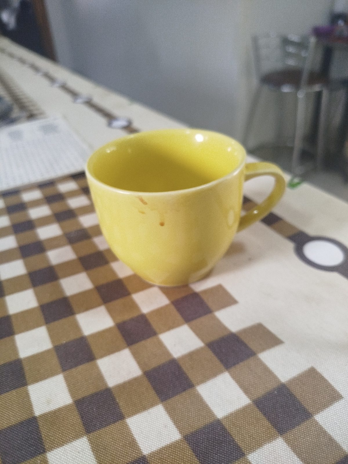 Caneca Amarela Moderninha